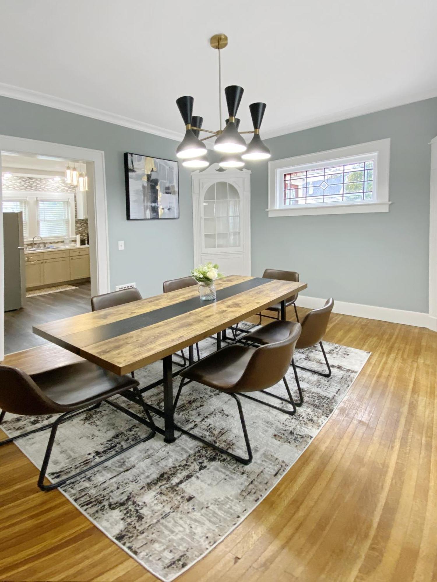 Lux 3Br, Steps From Airport, U Of R & Grocery Stores Rochester Exterior photo